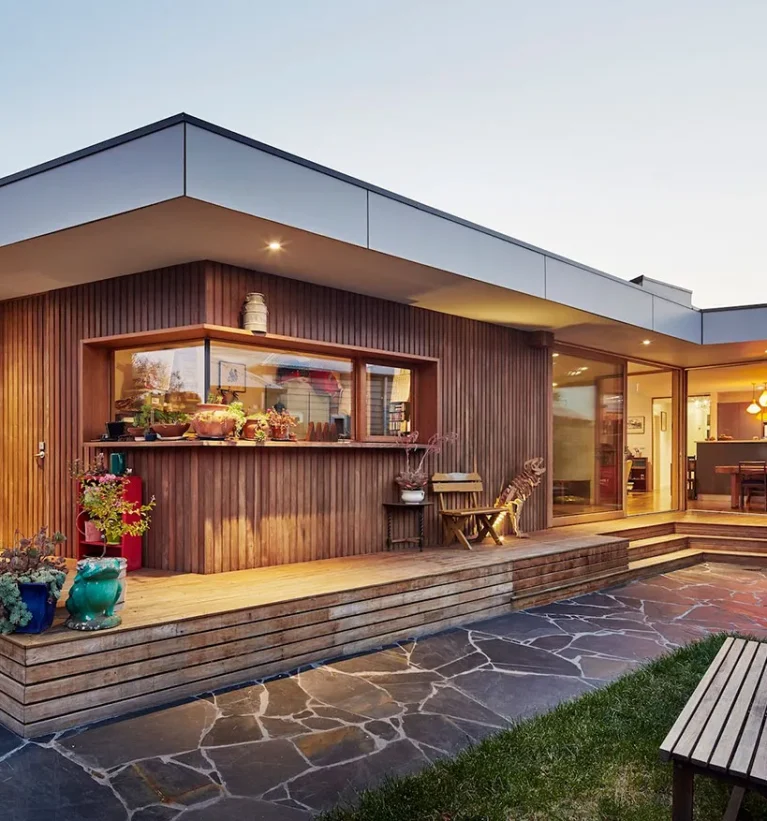 Modern 2-Bedroom Terrace Duplex